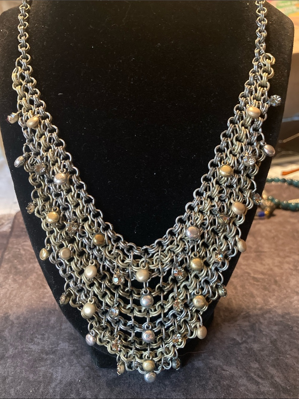 Silver Tone Chain Mail Necklace w/ Gold Tone & Faceted accents